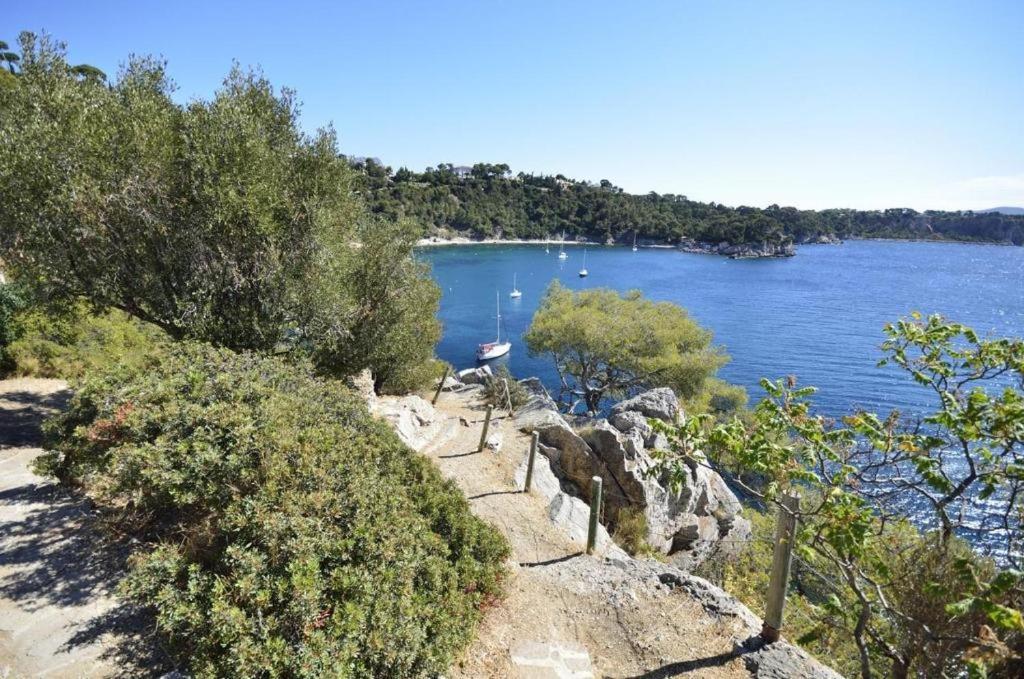 Studio Equipe-Climatise Avec Balcon Au Mourillon A 20M De La Plage Toulon Exteriér fotografie